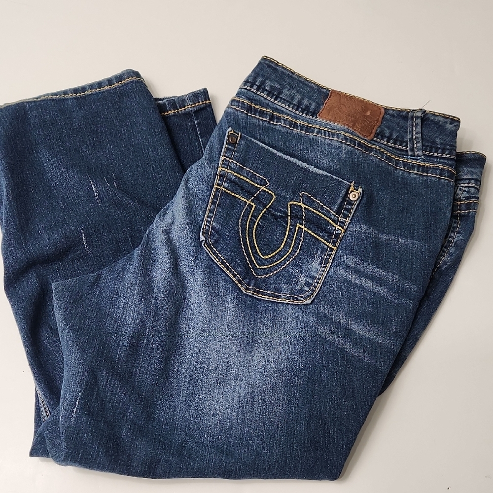 Paris Blues Blue Cropped Capri Jeans with Distressed Finish
